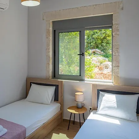 Aerino Villa Marathi  Exterior photo