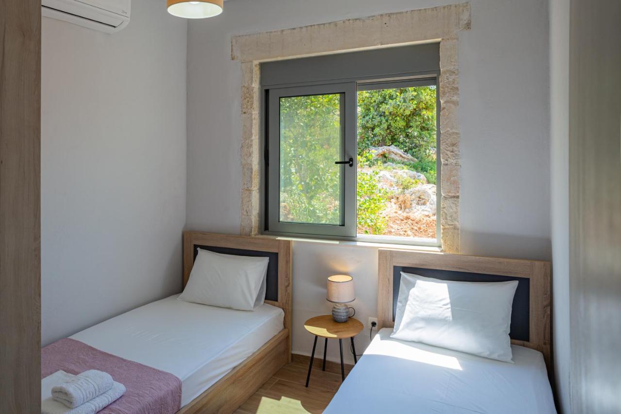 Vakantiehuis Aerino - 350m From